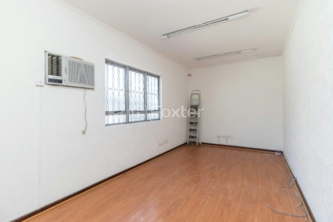 Image 33 - 1033363