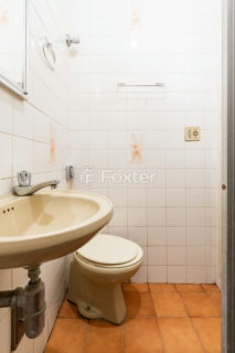 Image 33 - 1033366