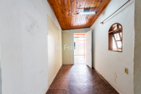 Image 21 - 1033366