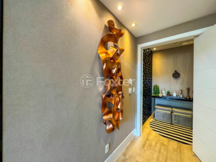 Image 32 - 1033367