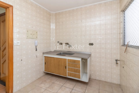 Image 10 - 1033368