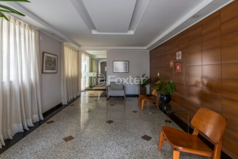 Image 34 - 1033376