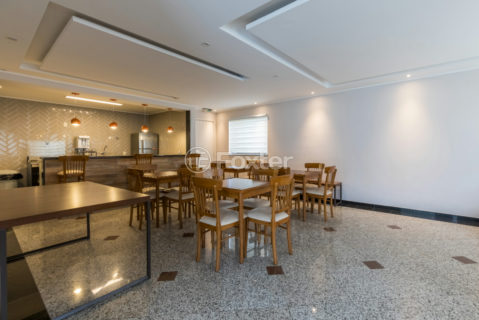 Image 35 - 1033376