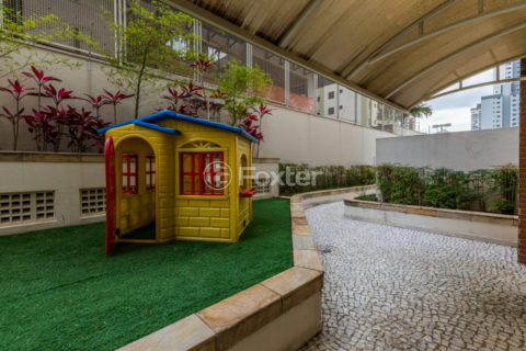 Image 33 - 1033376