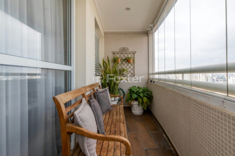 Image 10 - 1033376