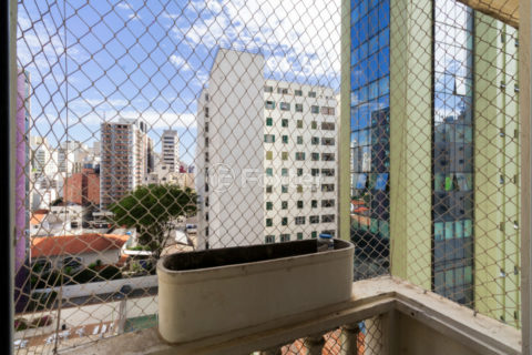 Image 16 - 1033379