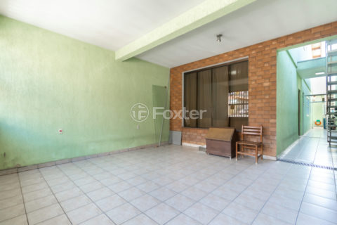 Image 37 - 1033381
