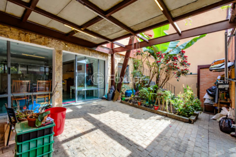 Image 37 - 1033389