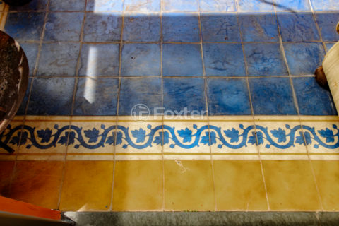 Image 5 - 1033389