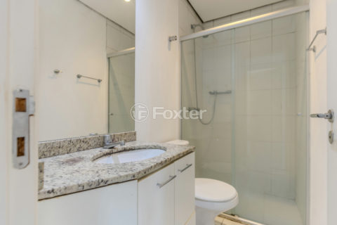 Image 32 - 1033391