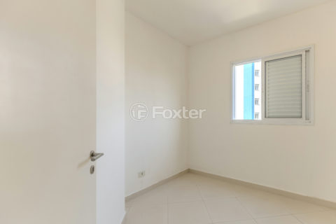 Image 21 - 1033391