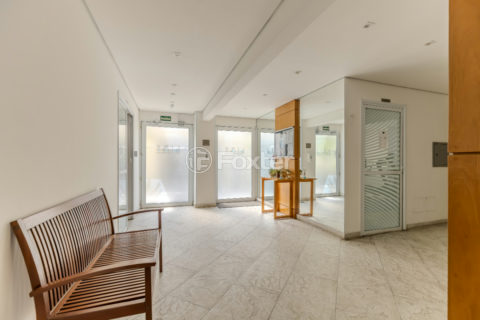 Image 38 - 1033391