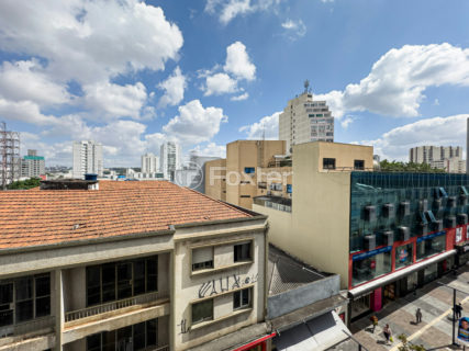 Image 14 - 1033393