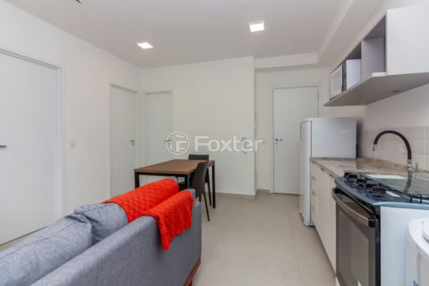 Image 7 - 1033394