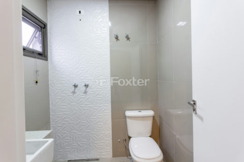 Image 42 - 1033410