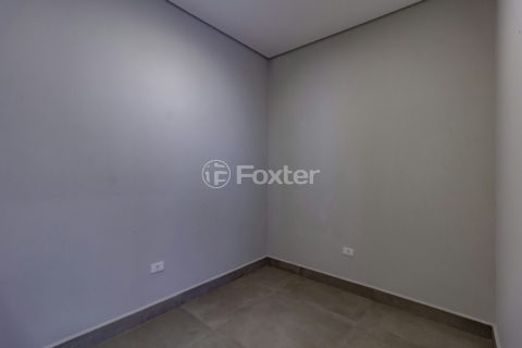 Image 23 - 1033410