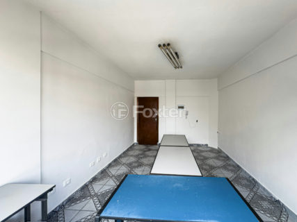 Image 4 - 1033414