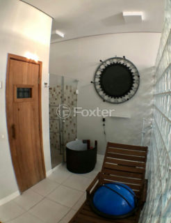 Image 30 - 1033416