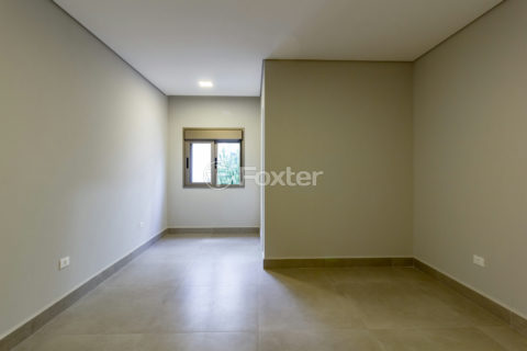 Image 39 - 1033420