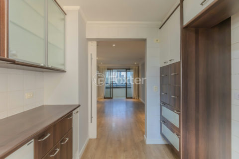 Image 32 - 1033422
