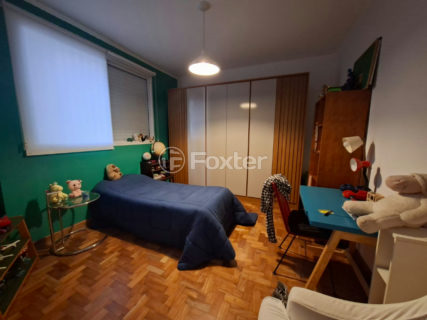 Image 9 - 1033431