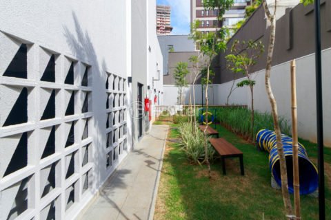 Image 87 - 1033432