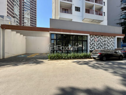 Image 35 - 1033432
