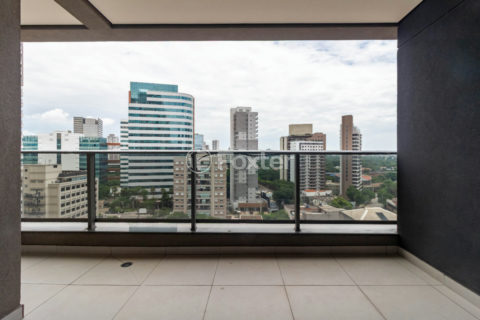 Image 21 - 1033435