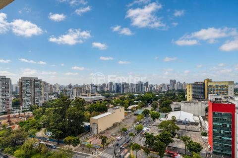 Image 7 - 1033443