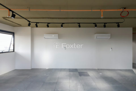 Image 3 - 1033445