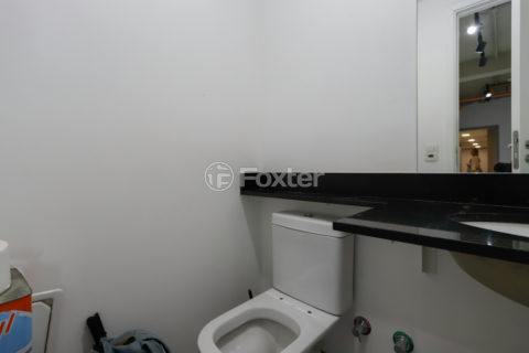 Image 12 - 1033445