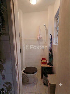 Image 9 - 1033446