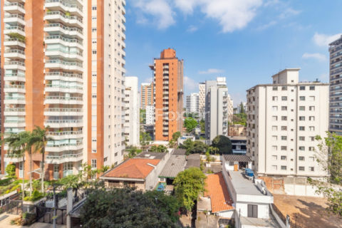 Image 8 - 1033452