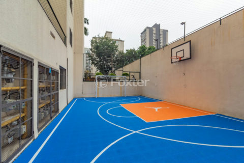 Image 32 - 1033452