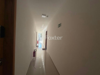 Image 6 - 1033453