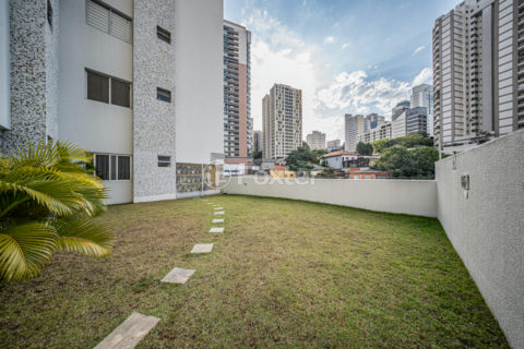 Image 31 - 1033464