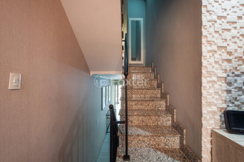 Image 3 - 1033467