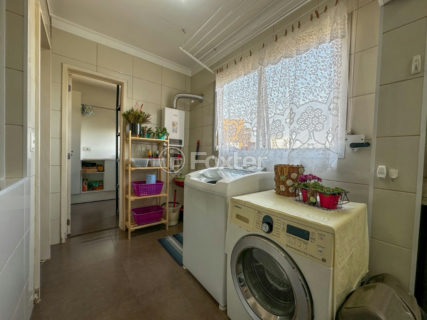 Image 31 - 1033472