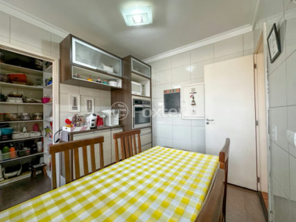 Image 32 - 1033472