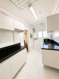 Image 37 - 1033473