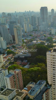 Image 69 - 1033476