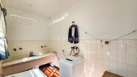 Image 36 - 1033479