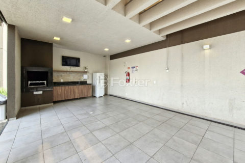 Image 21 - 1033483