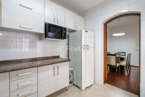 Image 32 - 1033488