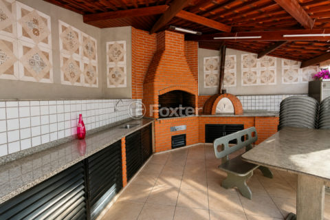 Image 45 - 1033497