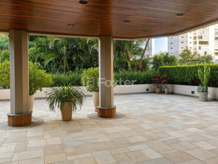 Image 39 - 1033497