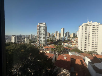 Image 6 - 1033499