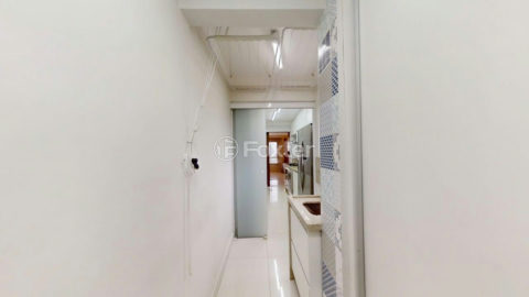 Image 7 - 1033504