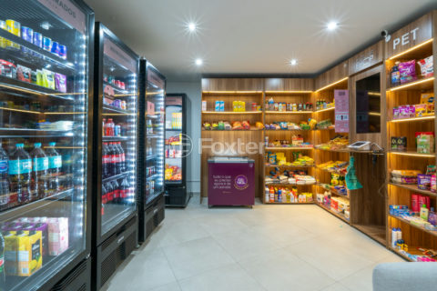 Image 44 - 1033516