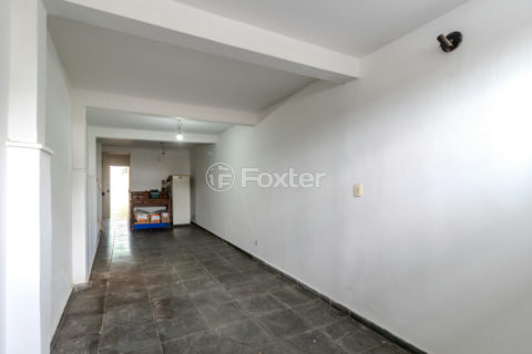 Image 31 - 1033518